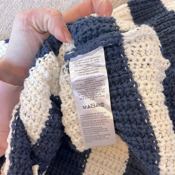 Pilcro Bell-Sleeve Henley Sweater Navy Striped M Nautical Anthropologie - Picture 4 of 6